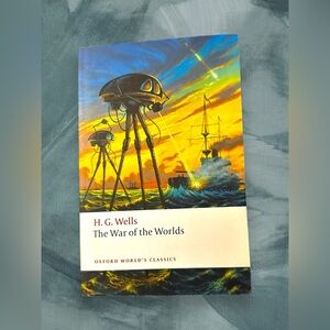“The War of the Worlds” by H.G. Wells | An Alien Invasion Science Fiction Novel